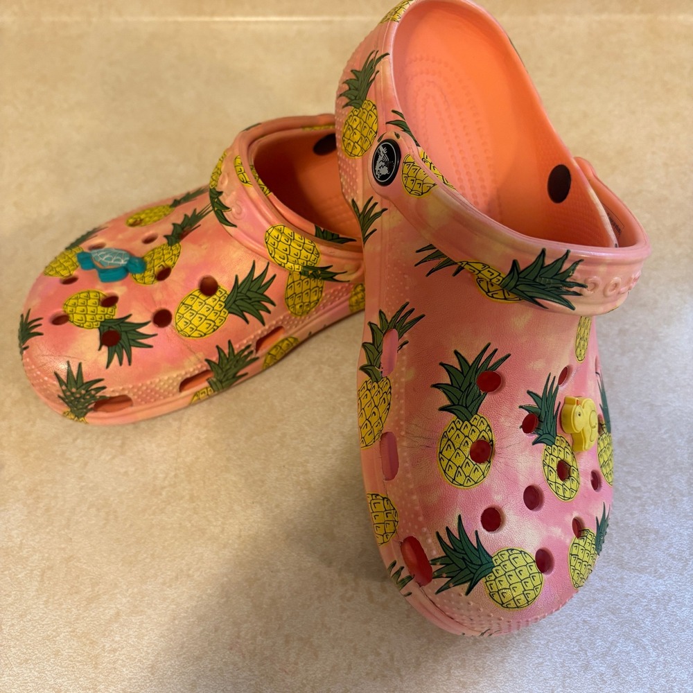 Crocs Classic Clogs Womens 7 Mens 5 Pineapple Peachy‎ Pink Turtle/Duck Jibbitz